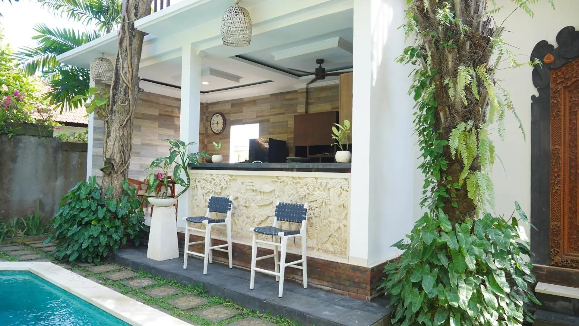 The Laras Villa - 3Br Villa In Jimbaran Badung
