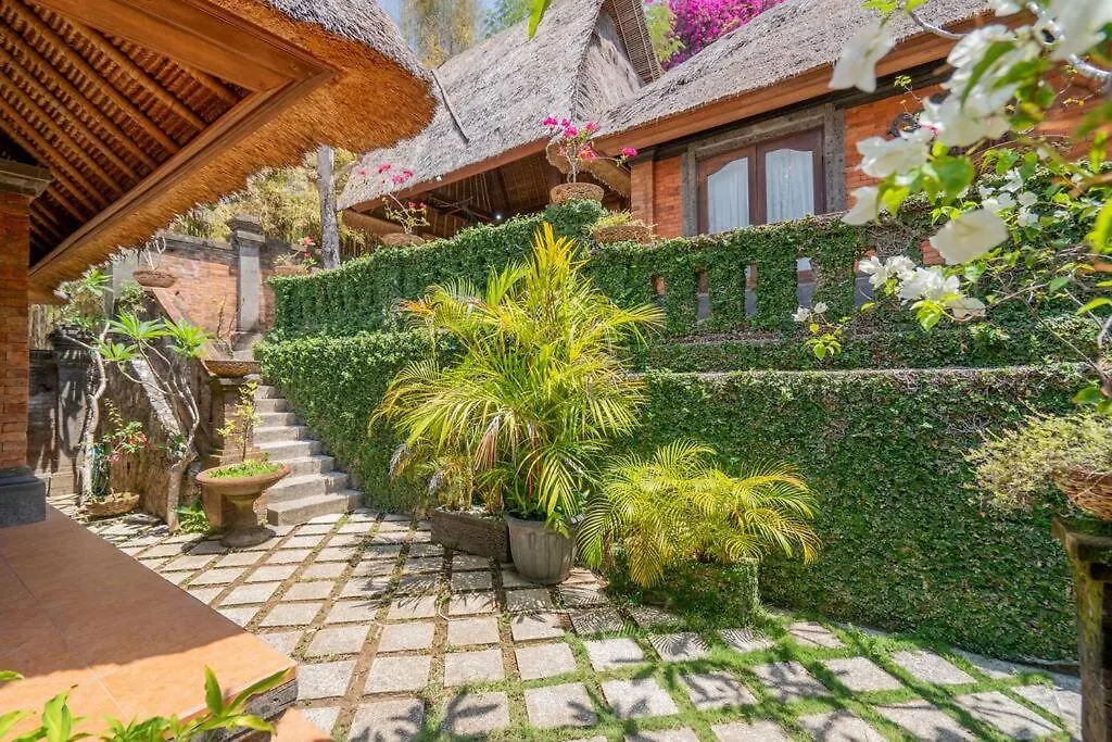 The Laras Villa - 3Br Villa In Jimbaran Badung
