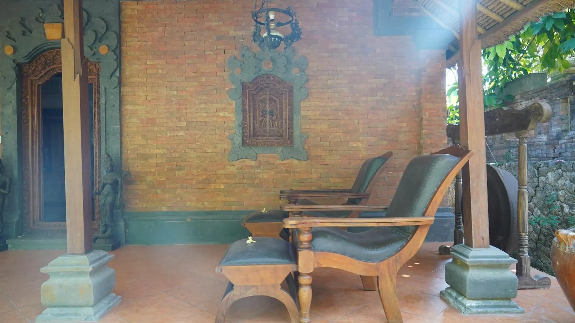 The Laras Villa - 3Br Villa In Jimbaran Badung